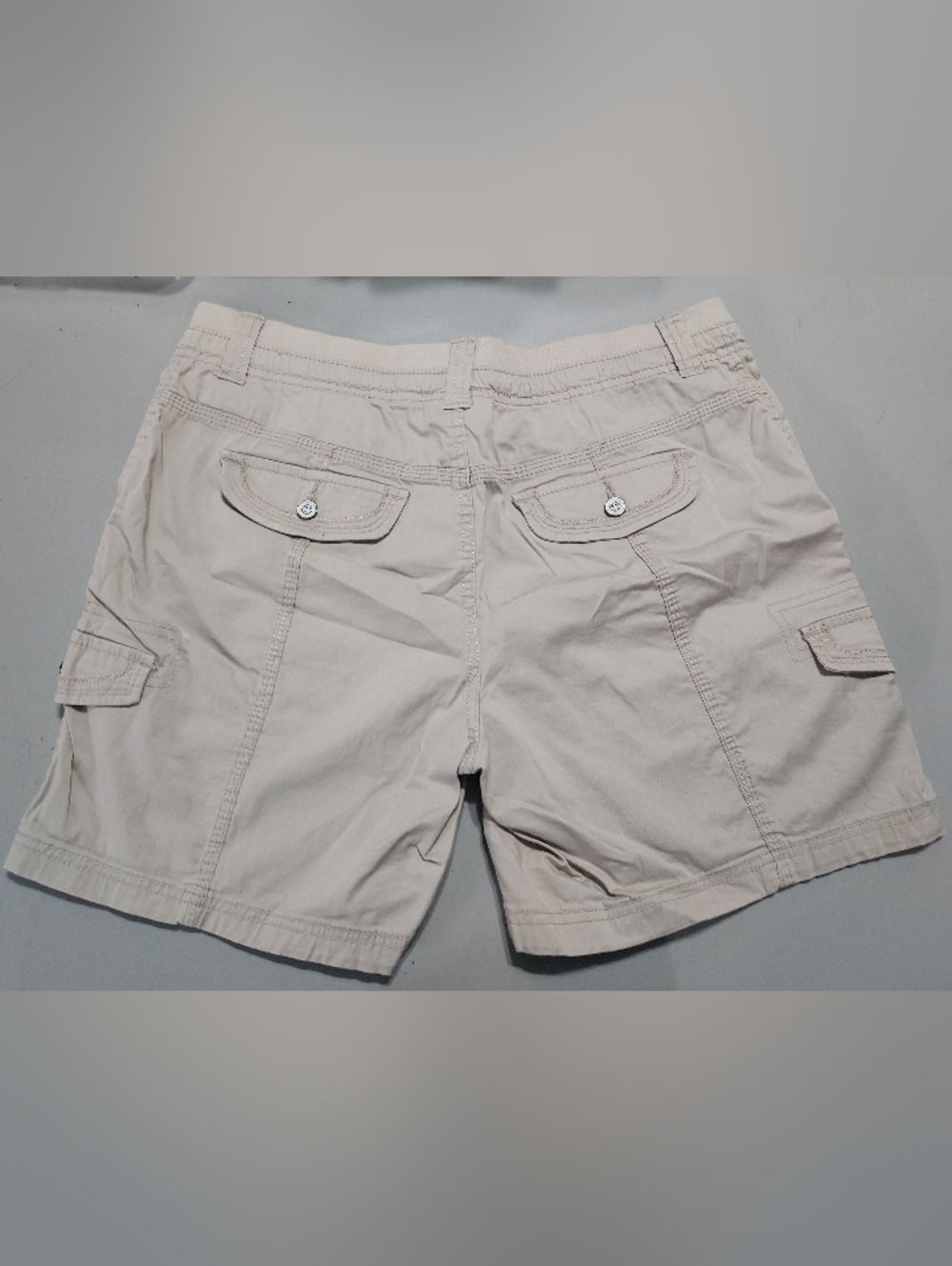 Style & Co. Cream Flat-Front Cargo Shorts - Picture 5 of 8